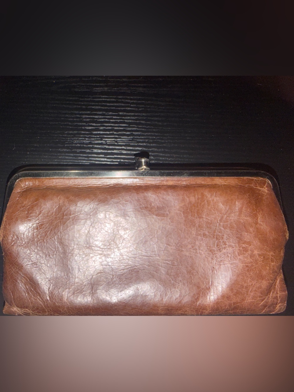 HOBO Kiss-lock wallet